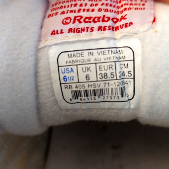 Reebok Classics Sneakers size 6.5 kids USA - Picture 6 of 6